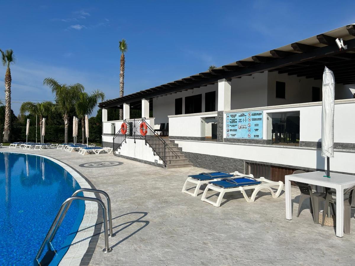 Residence Hydria Campofelice Di Roccella Exteriér fotografie