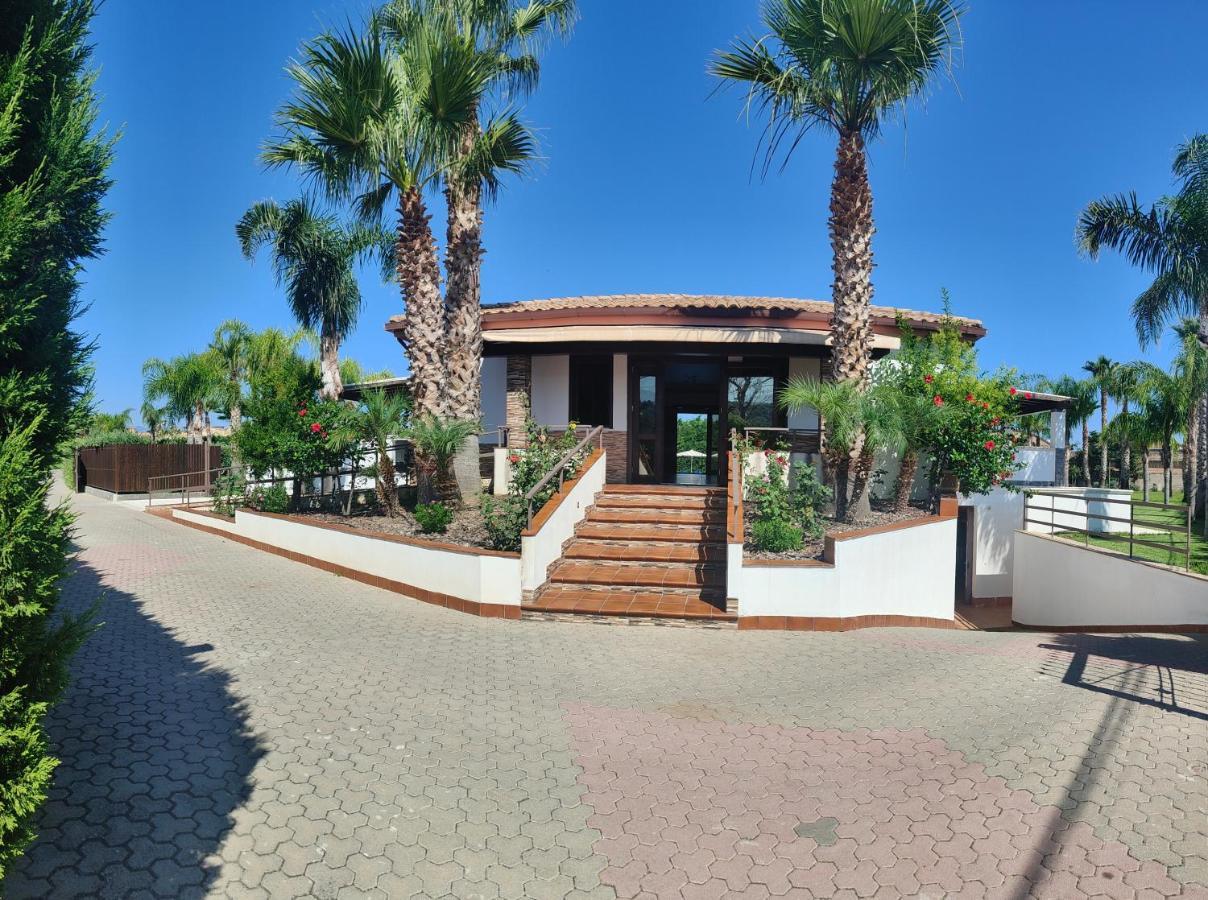 Residence Hydria Campofelice Di Roccella Exteriér fotografie