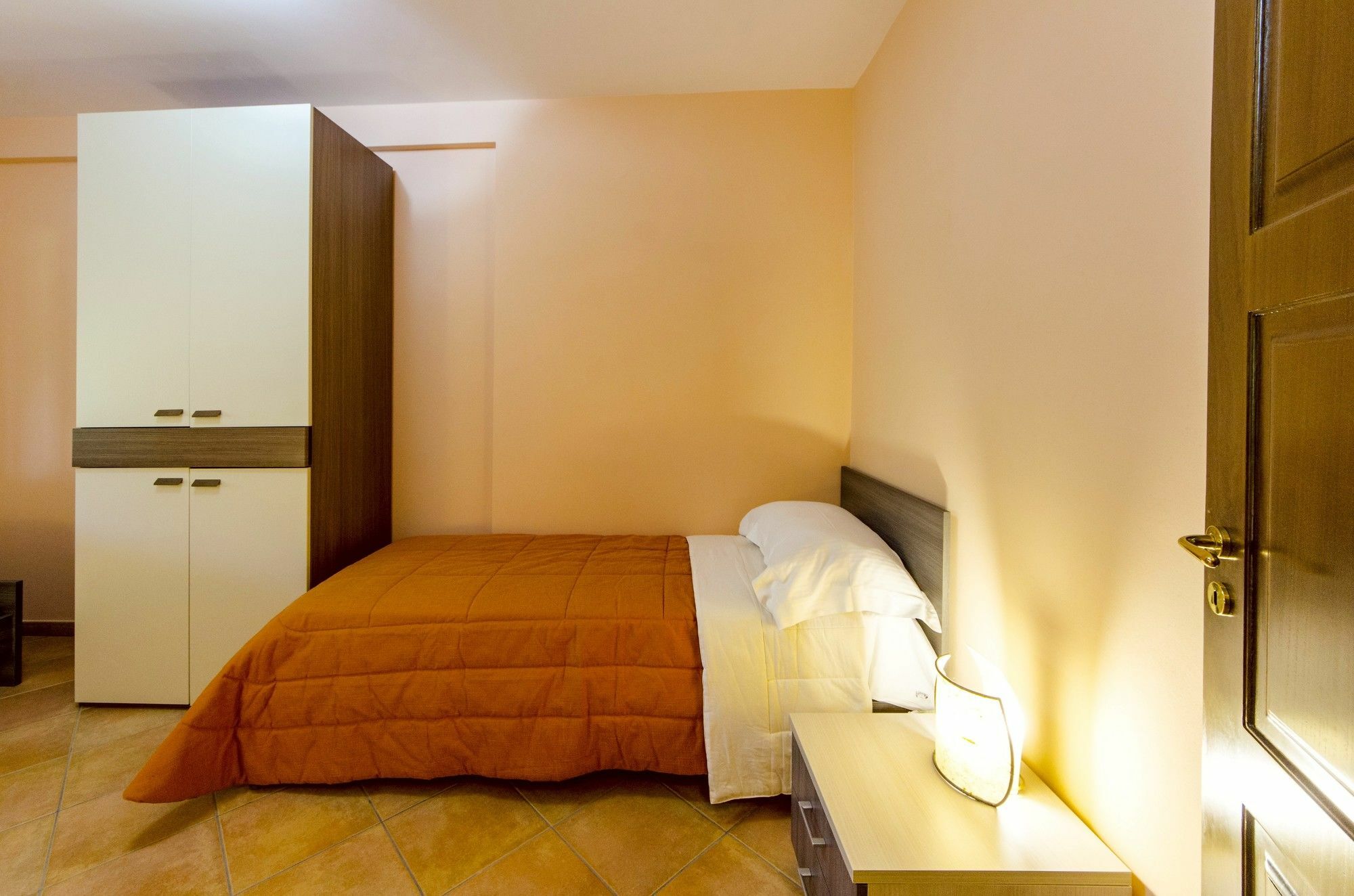 Residence Hydria Campofelice Di Roccella Exteriér fotografie