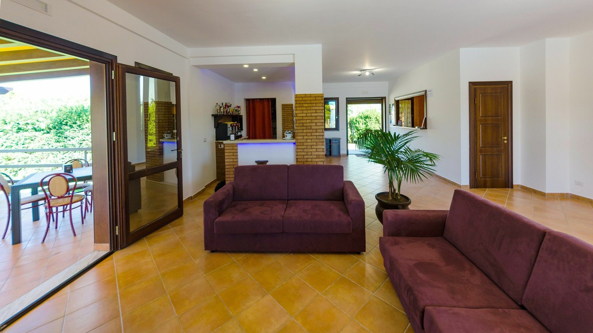 Residence Hydria Campofelice Di Roccella Exteriér fotografie